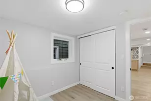 1927 42nd Ave SW, Seattle, WA 98116 - Photo 27