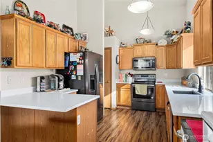 5339 S Island Dr E, Bonney Lake, WA 98391 - Photo 9