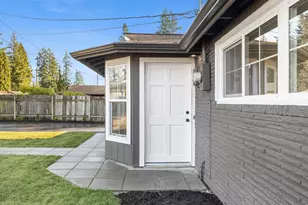 5706 225th St SW, Mountlake Terrace, WA 98043 - Photo 5