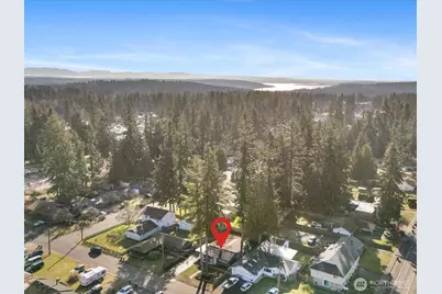 5706 225th Street SW, Mountlake Terrace, WA 98043 - Photo 35