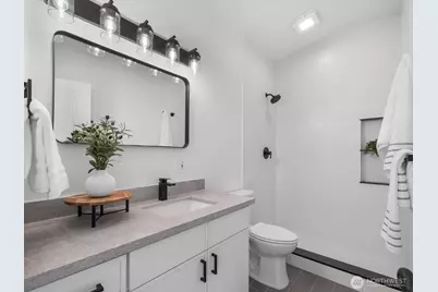 5706 225th Street SW, Mountlake Terrace, WA 98043 - Photo 25