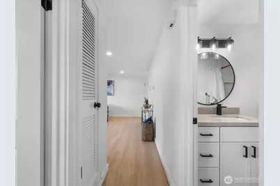 5706 225th Street SW, Mountlake Terrace, WA 98043 - Photo 31