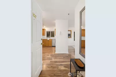 2024 NW 57th Street #102, Seattle, WA 98107 - Photo 3