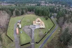 1419 Blackberry Ln, Oak Harbor, WA 98277 - Photo 35