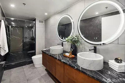 2717 Western Avenue #1120, Seattle, WA 98121 - Photo 25