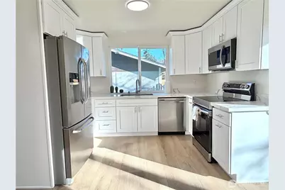 1742 Lafayette Street S, Tacoma, WA 98444 - Photo 3