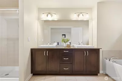 15920 SE 164th Place, Renton, WA 98058 - Photo 19