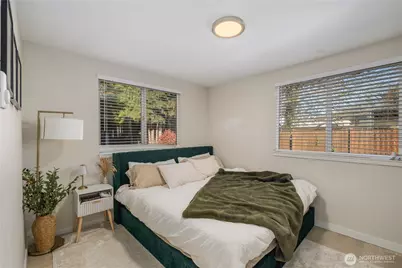 815 NE 2nd Avenue NE, Puyallup, WA 98372 - Photo 33