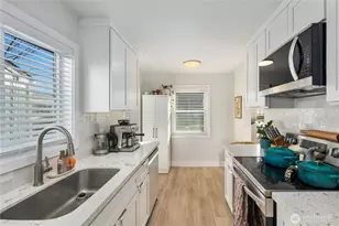 815 NE 2nd Ave NE, Puyallup, WA 98372 - Photo 11