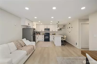 815 NE 2nd Avenue NE, Puyallup, WA 98372 - Photo 29