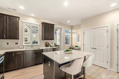 1621 Seattle Hill Rd #Q3, Bothell, WA 98012 - Photo 17