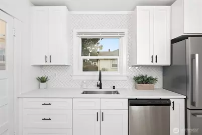 2313 Moore Street, Bellingham, WA 98229 - Photo 5