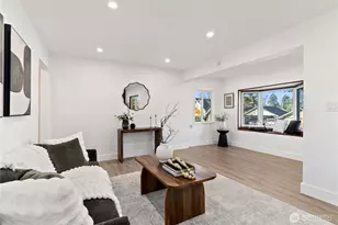 1239 S Verde St, Tacoma, WA 98405 - Photo 9