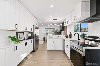 1239 S Verde Street, Tacoma, WA 98405 - Photo 17