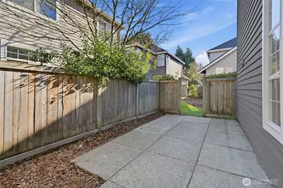 15743 NE 95th Way #53, Redmond, WA 98052 - Photo 21