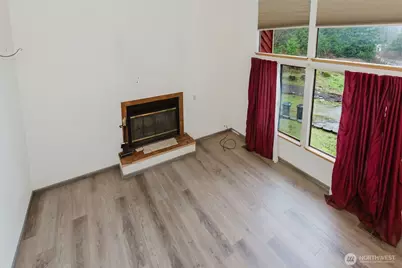 13607 W Raven Lane, Bremerton, WA 98312 - Photo 11