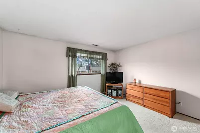 9930 NE 144th Lane #202, Kirkland, WA 98034 - Photo 17