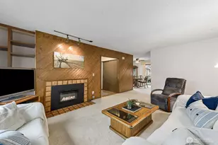 9930 NE 144th Ln, Kirkland, WA 98034 - Photo 7