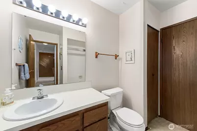 9930 NE 144th Lane #202, Kirkland, WA 98034 - Photo 23