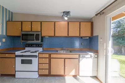 308 225th Street SW, Bothell, WA 98021 - Photo 5