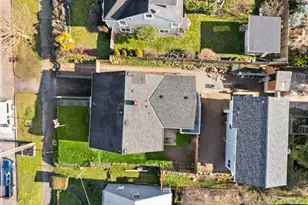 347 NW 52nd St, Seattle, WA 98107 - Photo 27