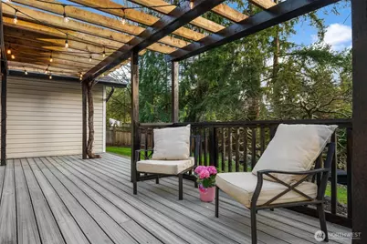 20511 Greening Road, Bothell, WA 98012 - Photo 31