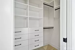 9011 14th Ave SW, Seattle, WA 98106 - Photo 27