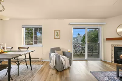 2709 W Maplewood Avenue #201, Bellingham, WA 98225 - Photo 13