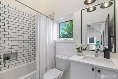 1556 S Pearl Street #B, Seattle, WA 98108 - Photo 21