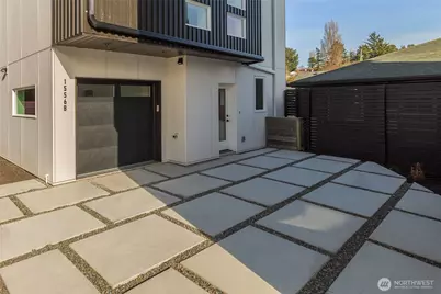 1556 S Pearl Street #B, Seattle, WA 98108 - Photo 29