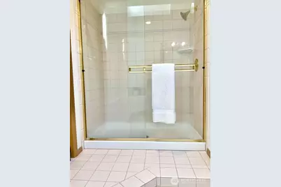 5634 167th Place SE, Bellevue, WA 98006 - Photo 23