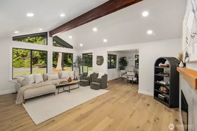 18011 NE 196th Street, Woodinville, WA 98077 - Photo 3