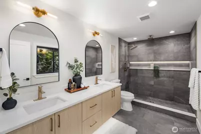 18011 NE 196th Street, Woodinville, WA 98077 - Photo 21