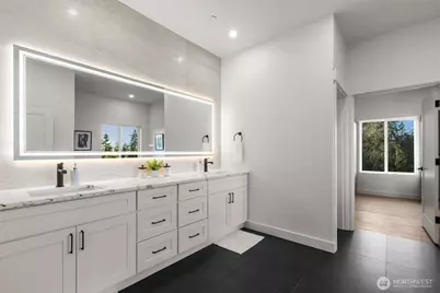 15815 47th Avenue S, Tukwila, WA 98188 - Photo 15