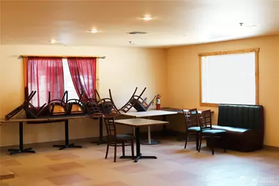 22 Palmer Ave, Loomis, WA 98827 - Photo 9