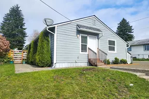 212 A&b Elm St, Bremerton, WA 98310 - Photo 1