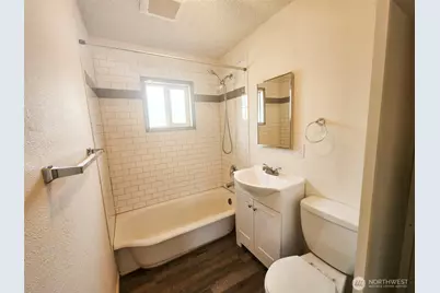 212 A&b Elm Street #A&B, Bremerton, WA 98310 - Photo 11