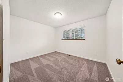 15517 99th Avenue E, Puyallup, WA 98375 - Photo 11