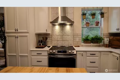 402 Burleigh, Aberdeen, WA 98520 - Photo 11