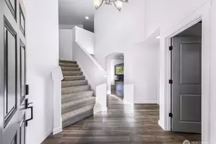 23907 Nookachamp Hills Dr, Mount Vernon, WA 98274 - Photo 3