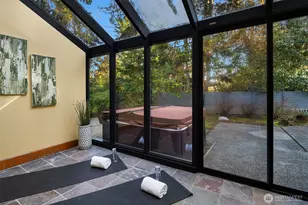 7816 NE 32nd St, Medina, WA 98039 - Photo 29