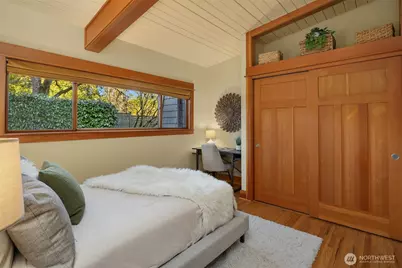 7816 NE 32nd Street, Medina, WA 98039 - Photo 31