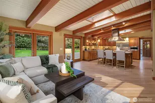 7816 NE 32nd St, Medina, WA 98039 - Photo 11