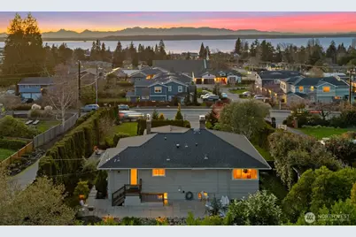 910 9th Avenue N, Edmonds, WA 98020 - Photo 37