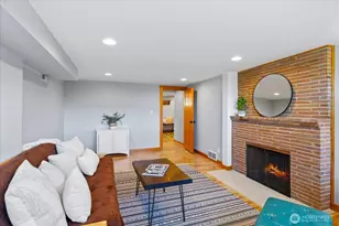 910 9th Ave N, Edmonds, WA 98020 - Photo 25