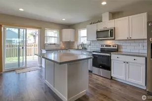 839 N 1st St, Westport, WA 98595 - Photo 3