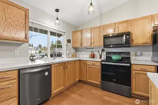 17814 37th Ave E, Tacoma, WA 98446 - Photo 7