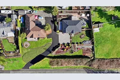 303 Vernon Road, Lake Stevens, WA 98258 - Photo 5