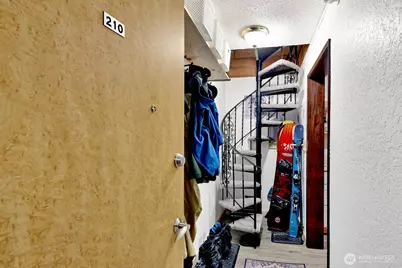 10433 Mt Baker Highway #2010A, Deming, WA 98244 - Photo 5