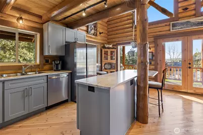 351 Ridge Loop Drive, Cle Elum, WA 98922 - Photo 11